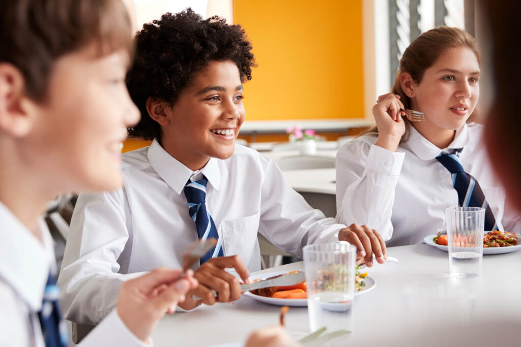 Pupils eating lunch